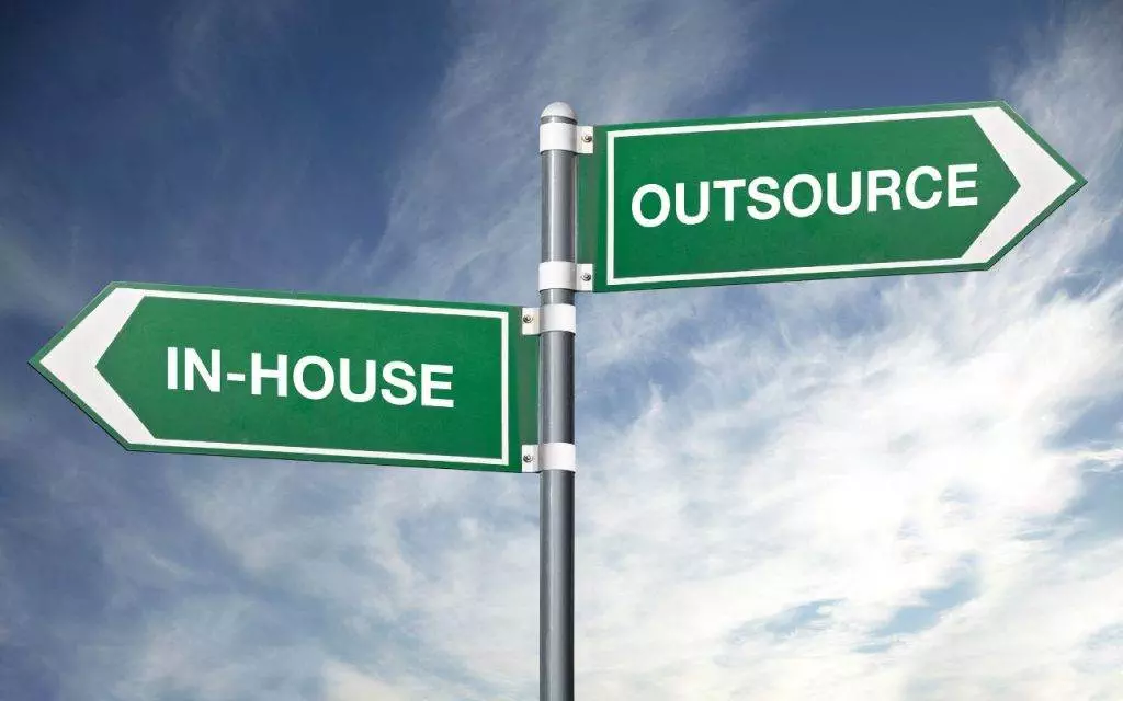 benefits of outsourced cfo services - Intrepidium Consulting