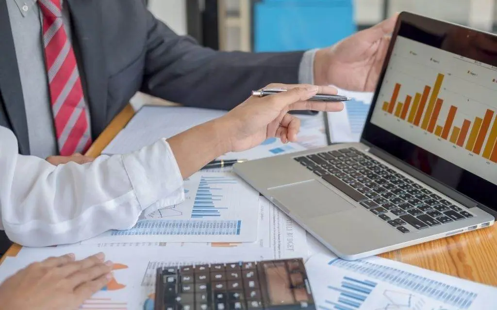 What Exactly Does A Bookkeeper Do? 3 what is the difference between an accountant and a bookkeeper